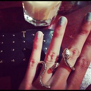 Snake Ring Two Finger